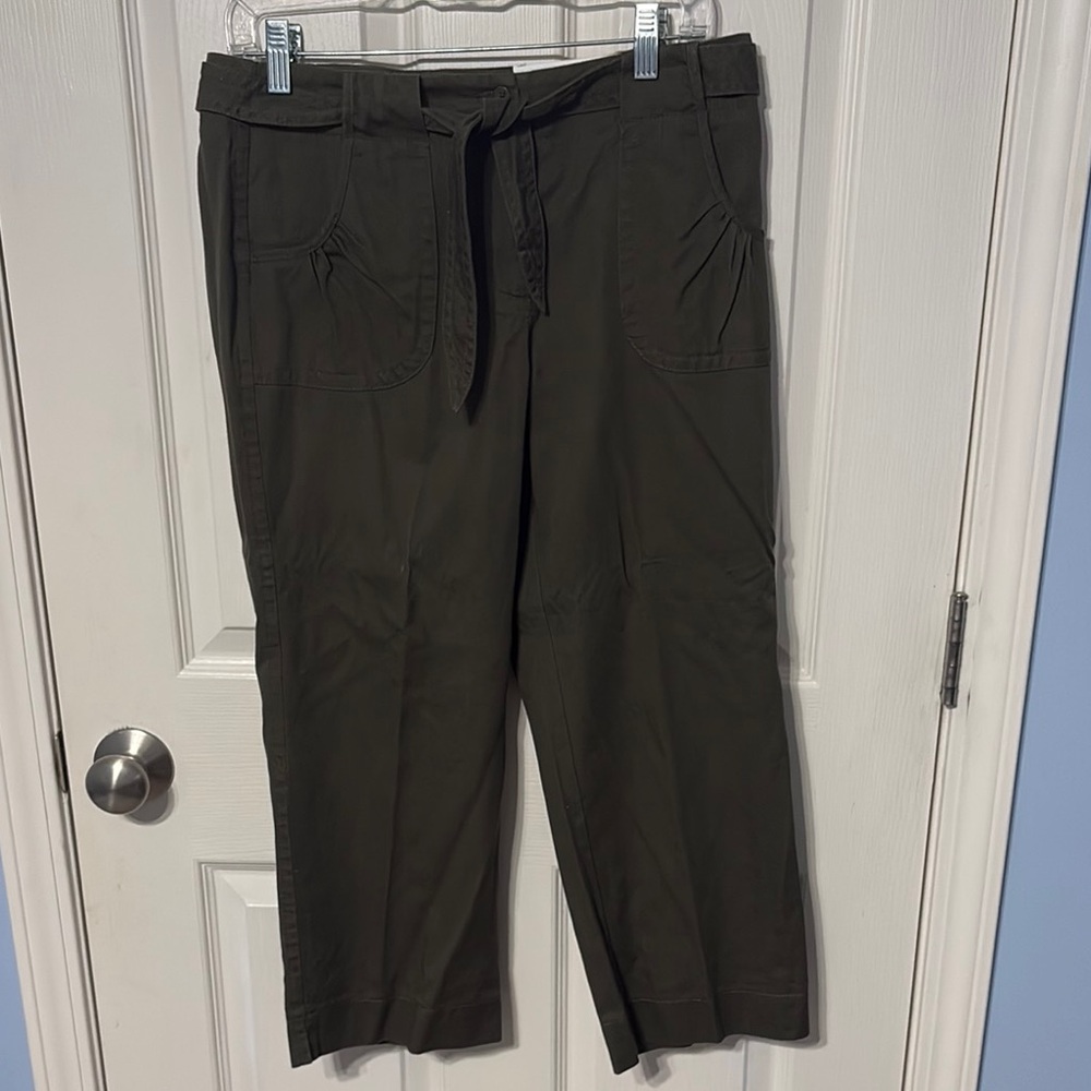 LOFT Green Cropped Ankle Pants